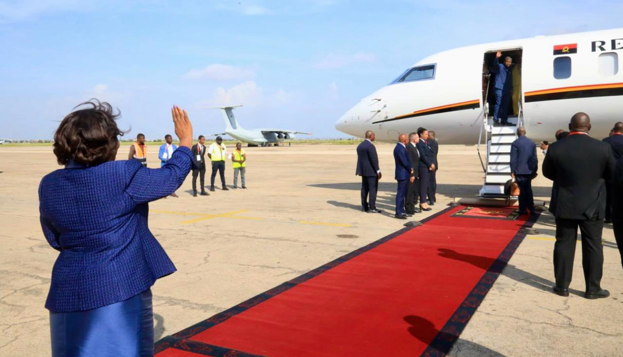 Presidente João Lourenço viaja em visita privada à província do Namibe