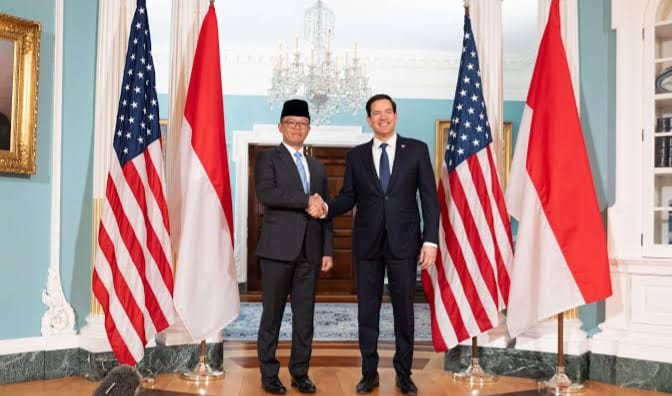 Ministros das Relações Exteriores da Indonésia e dos EUA concordam em expandir parceria estratégica