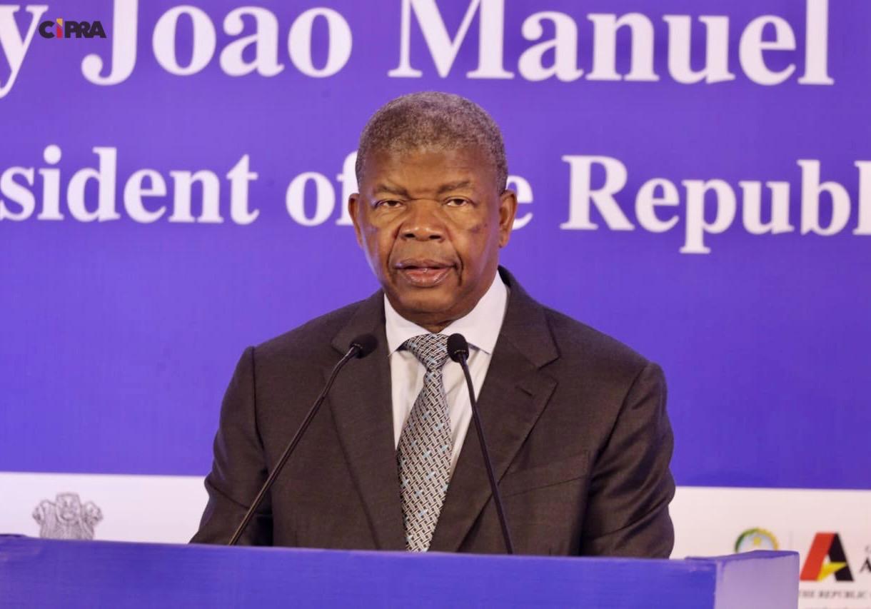 DISCURSO DE SUA EXCELÊNCIA JOÃO MANUEL GONÇALVES LOURENÇO, PRESIDENTE DAREPÚBLICA DE ANGOLA, NO FÓRUM DE NEGÓCIOS ANGOLA- ÍNDIA,NOVA DELHI