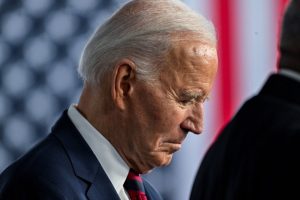 Congressistas republicanos intimidam ex-assessores de Biden como parte de investigação sobre saúde mental do ex-presidente
