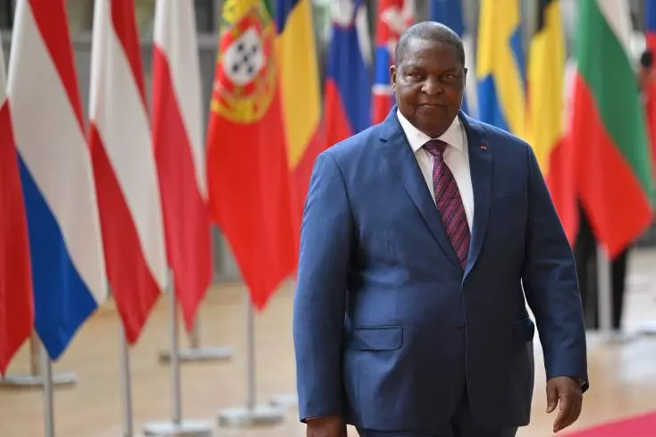 Faustin Archange Touadéra Presidente da África Central na Bélgica para exames de saúde "de rotina"