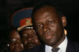 Perfil: José Eduardo dos Santos, o déspota discreto