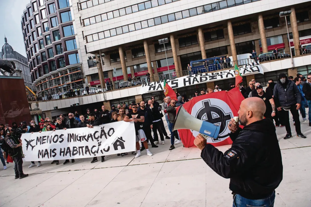 Europa alarmada com discurso de ódio e neonazis em Portugal