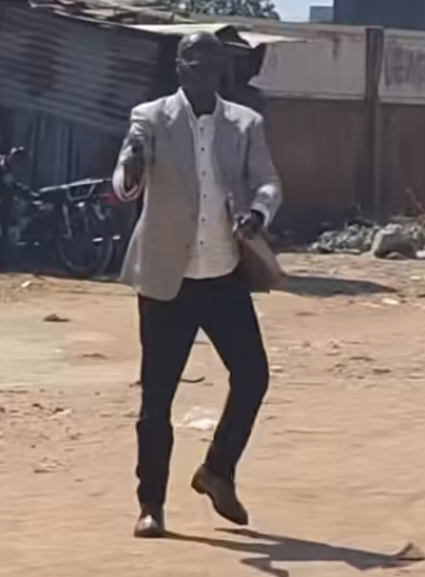 Oficial superior dos serviços penitenciários do Cambiote Huambo tira a arma em público e faz disparos contra outras pessoas