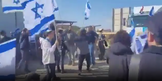 A sociedade israelense celebra com alegria a fome deliberada dos palestinos