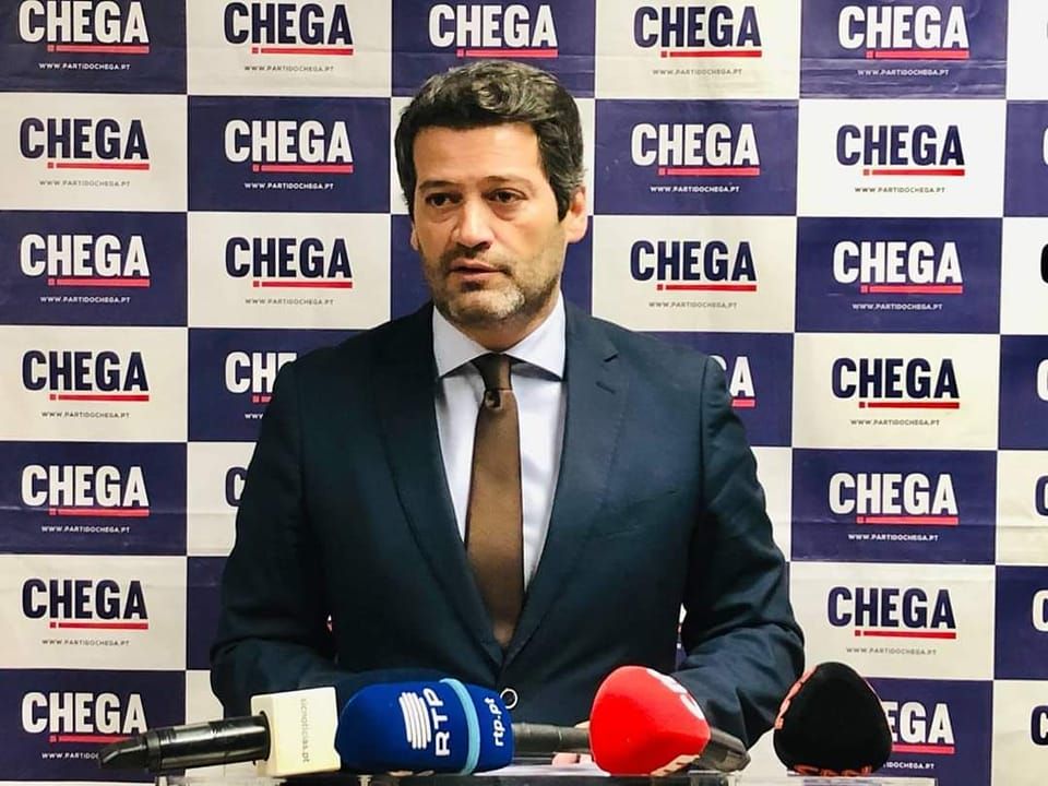 DEPUTADO PORTUGUÊS FAZ DECLARAÇÃO P0LÉMICA E GANHA MILHARES DE SEGUIDORES ANGOLANOS: "MPLA É UMA POUCA V£RGONH∆"