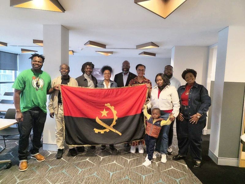 Embaixador de Angola reúne-se com a comunidade em Western Australia