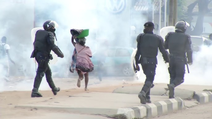 Resumo da Última Semana em Angola: Protestos, Violência e Repressão Mortal da Polícia em Meio à Crise Econômica