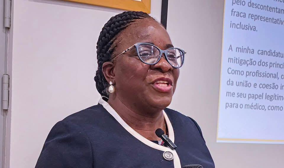 Jovita André é a Nova Bastonária da Ordem dos Médicos de Angola