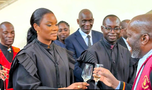 ANGOLA CASO DO JUIZ CORRUPTO: “Testa-de-ferro” de Joel Leonardo promovida a juíza