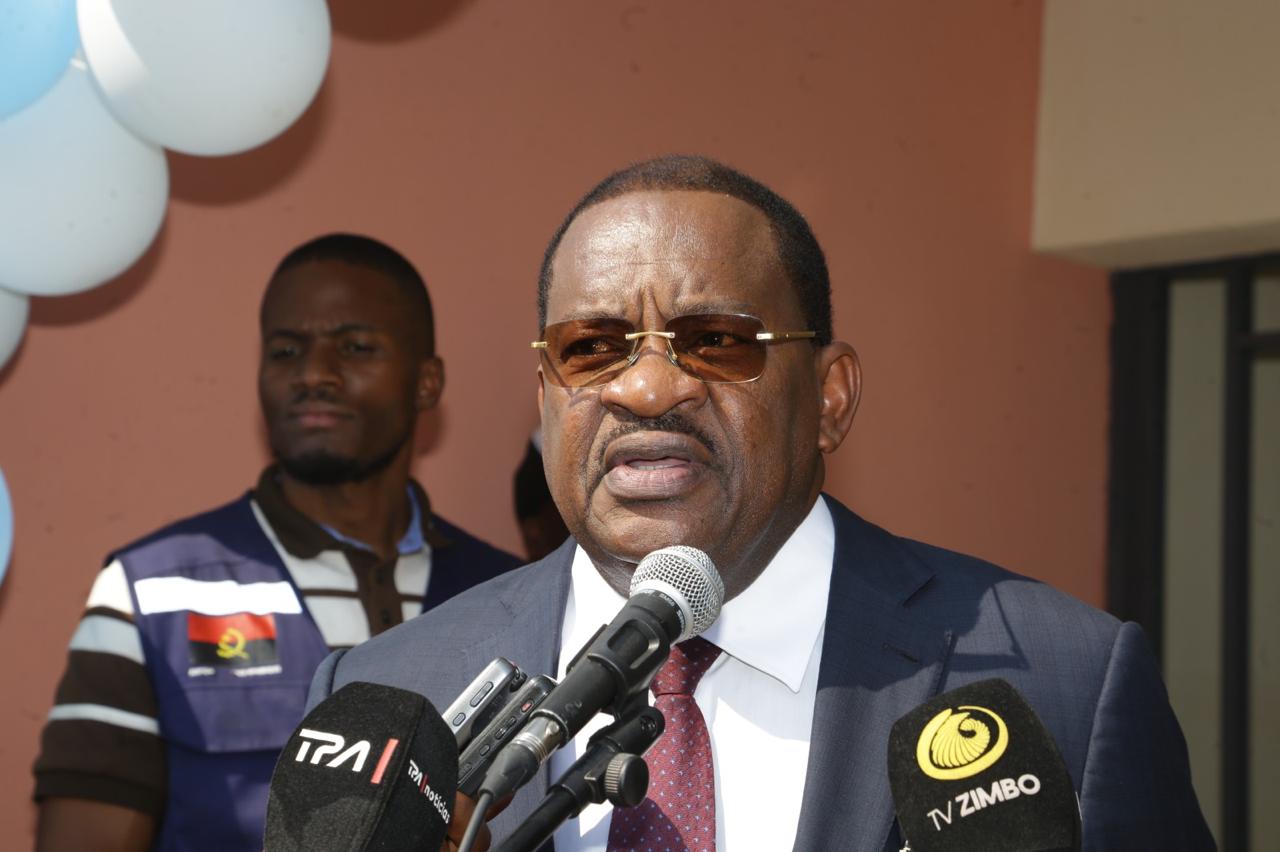 HUAMBO GANHA ESCOLA DE SETE SALAS DE AULA PATROCINADA PELA SOCIEDADE MINEIRA DE CATOCA