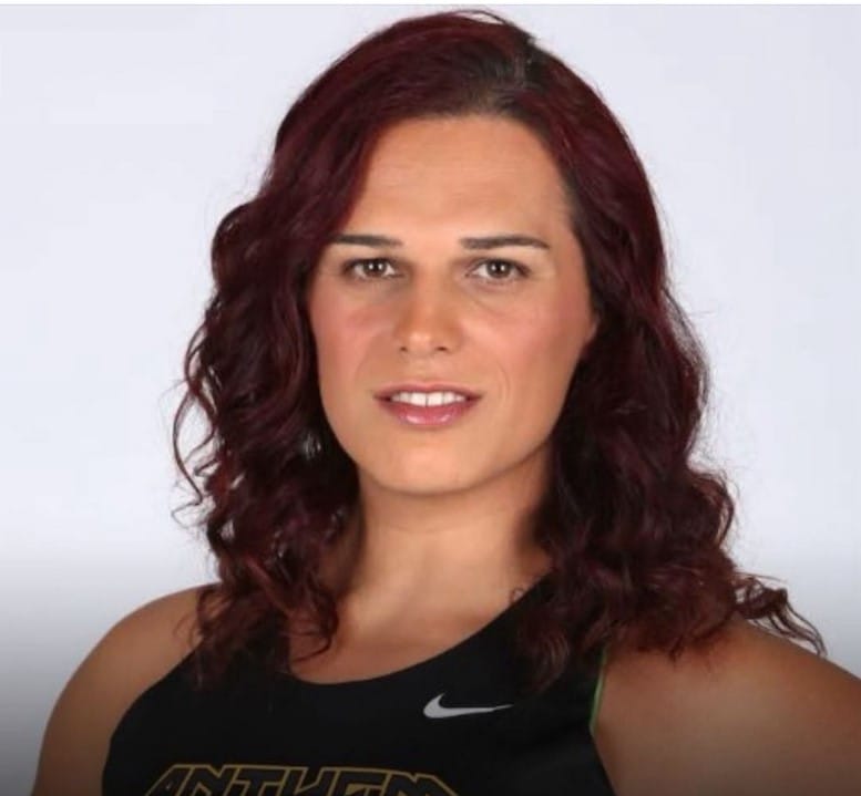 Escândalo na Natação: Atleta Portuguesa Transgênero Suspenso Após Recusa em Exame de Verificação de Sexo