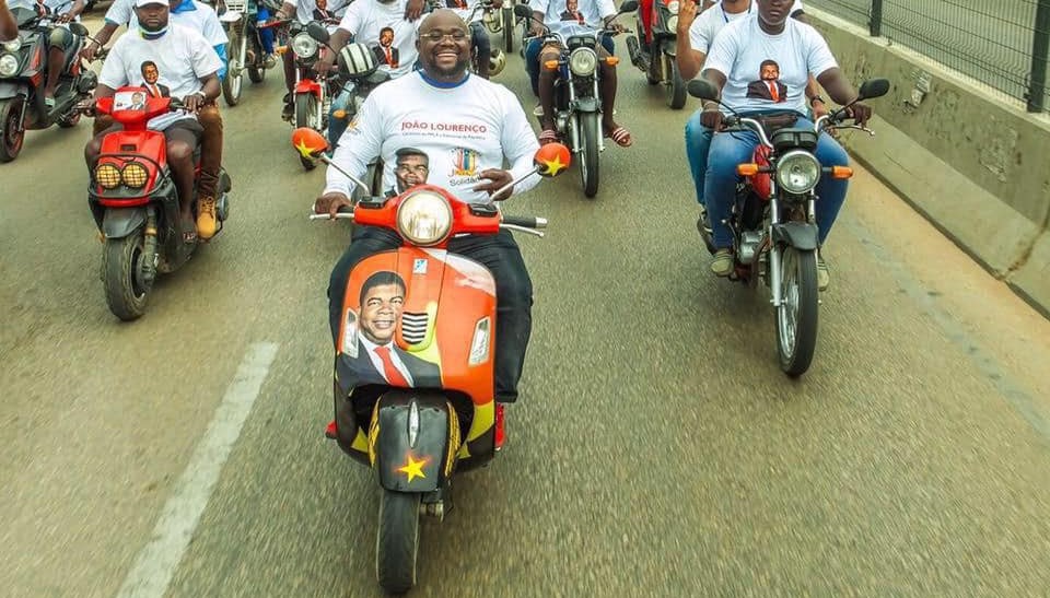 99% dos membros do Comité Central não ajudam o Presidente João Lourenço, diz Mário Durão