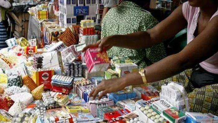 Medicamentos falsificados e contrafacção em Angola