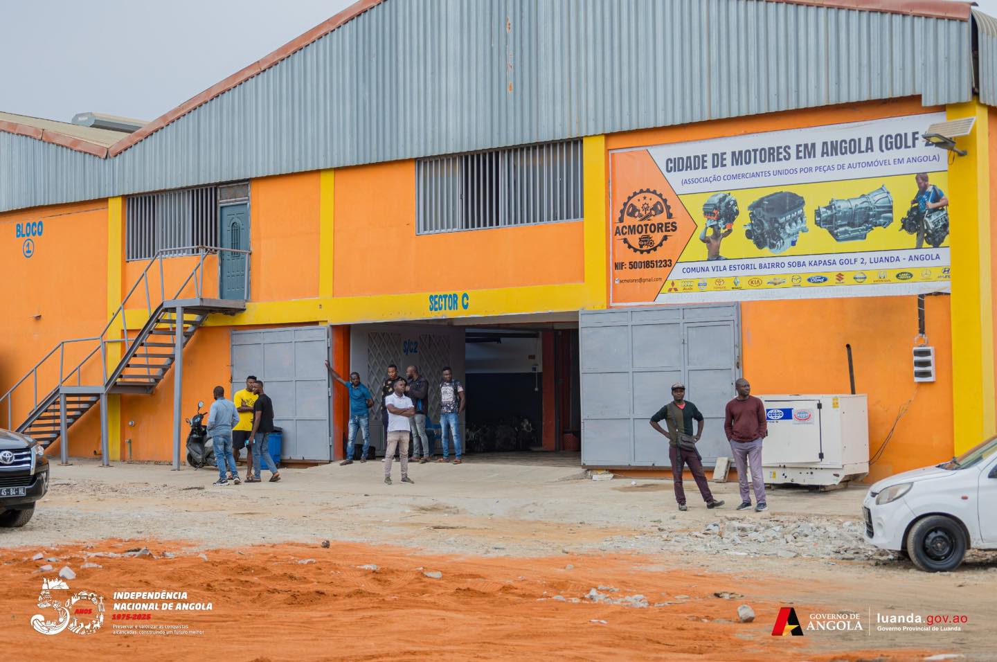 O governador provincial de Luanda, Luís Nunes, ordenou a administradora Naulila André, a reabrir a Cidade dos Motores