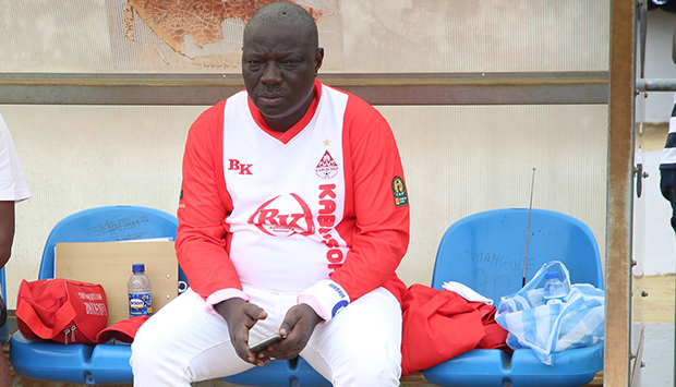 FIFA notifica o burlador Bento Kangamba, presidente do Kabuscorp do Palanca, no caso do atleta Dieu Merci Tshisuaka