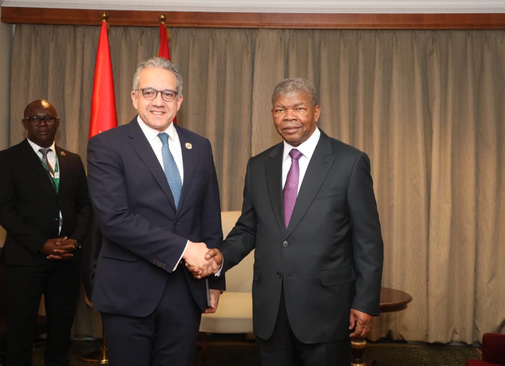 Presidente João Lourenço recebe em audiência director-geral da UNESCO e líderes de instituições financeiras africanas para reforçar cooperação internacional.