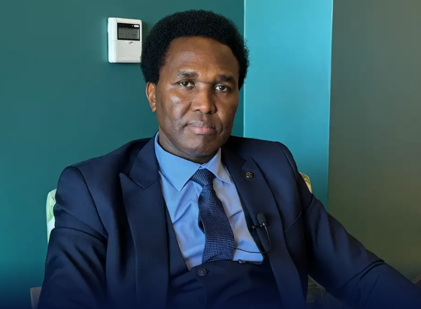 Venâncio Mondlane contesta no CC decreto sobre telecomunicações