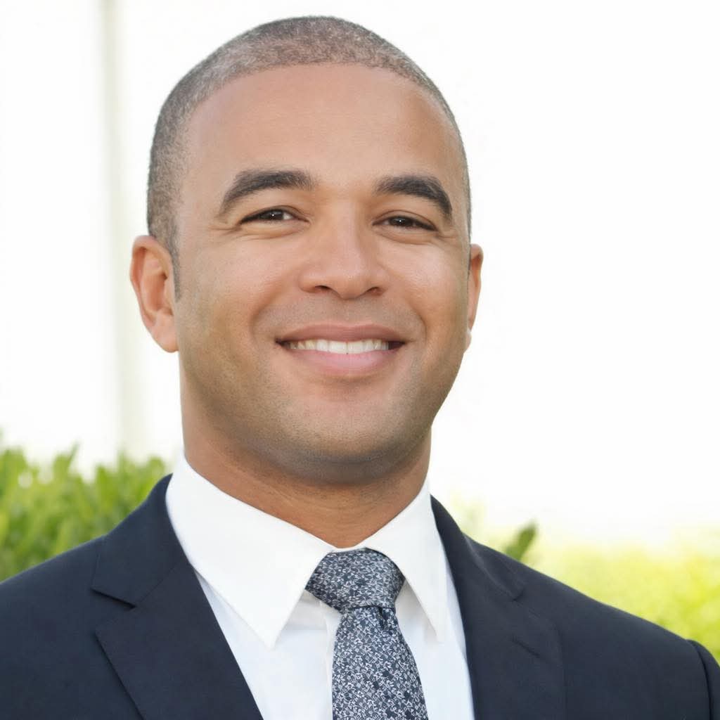 Viagens frequentes, conexões políticas e tensões internas: nome de Hélsio Epalanga, cunhado do ministro dos Transportes, ganha força na ENNA