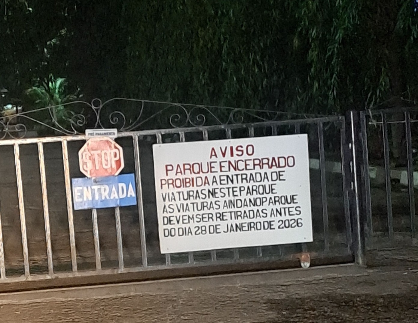 GOVERNADOR DE LUANDA, LUÍS NUNES, RETIRA PRIVATIZAÇÃO DO FAMOSO LARGO DA JEMBAS AO GRUPO JEMBAS APÓS 30 ANOS