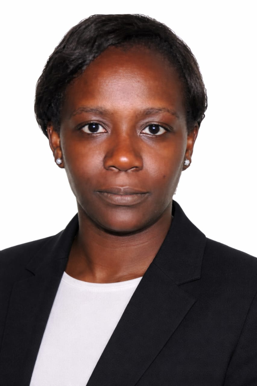 HUILA - LUBANGO : DENÚNCIA Procuradora da República e subinspetor de migração apontados em alegado esquema de corrupção