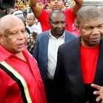 General Francisco Higino Lopes Carneiro durante evento político do MPLA, associado ao crescimento da sua popularidade e liderança nas redes sociais em Angola.